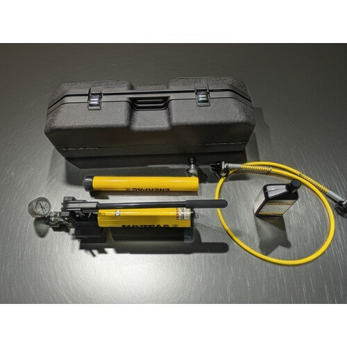 ENERPAC 【期間限定・専用ケースプレゼント!】 ケース入り手動ポンプ・シリンダセット 100kNxST105mm P392AL-RC104-B