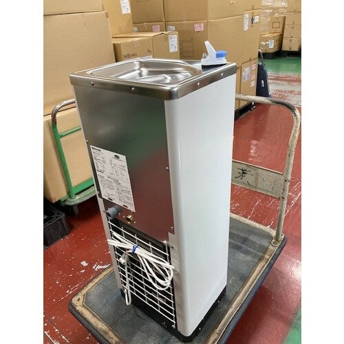 西山工業　ウォータークーラー　水道直結式　床置型　スタンダード　ノンフロン WMS-51P3