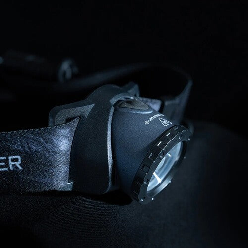 ＬＥＤＬＥＮＳＥＲ　充電式ＬＥＤヘッドライト　Ｈ８Ｒ　レッドレンザー２５周年モデル　503264